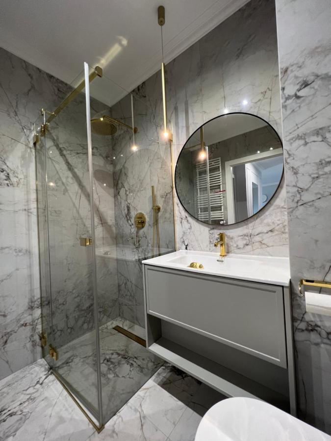 Bella Casa Luxury Apartament 라돔 외부 사진